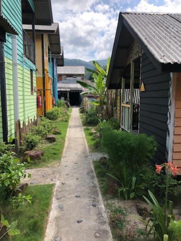 Beach Shack Chalet - Garden View Aframe Small Unit Kampong Juara エクステリア 写真